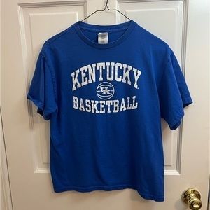 Youth XL Kentucky basketball shirt. Unisex. Kentucky Wildcats.